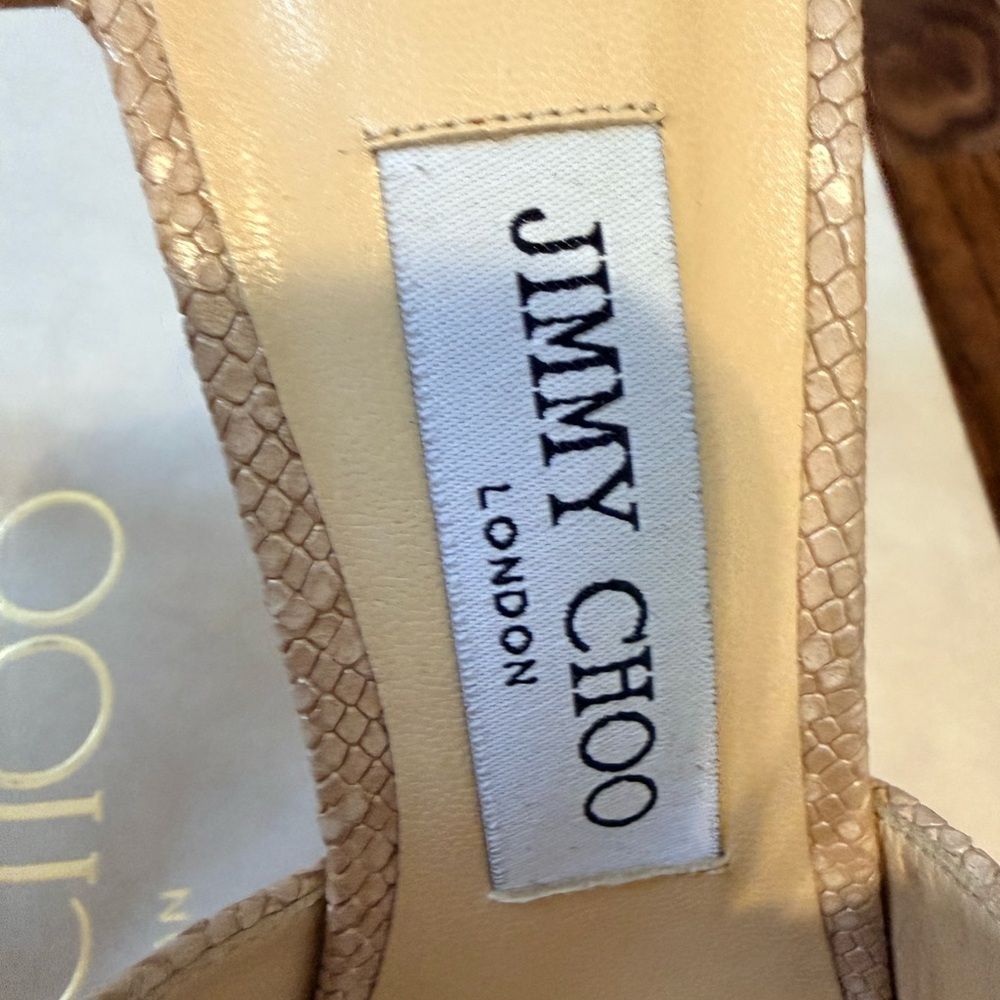 Jimmy Choo Emily 85 Nude embossed leather heels.
New in box. Size 6.5
STUNNING - Picture 4 of 13
